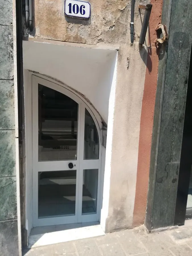 Appartamento Al Mare Savona Italia