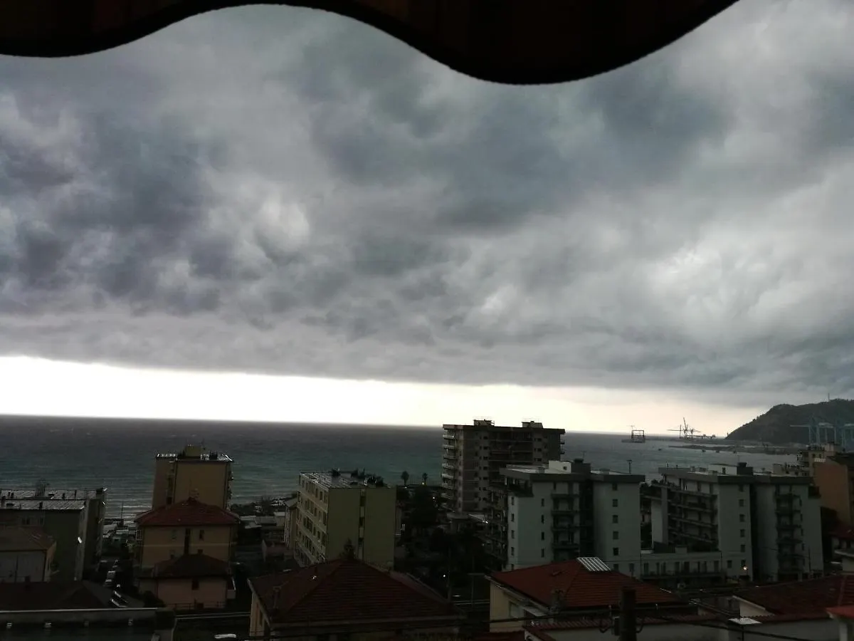 Appartamento Al Mare Savona 0*,